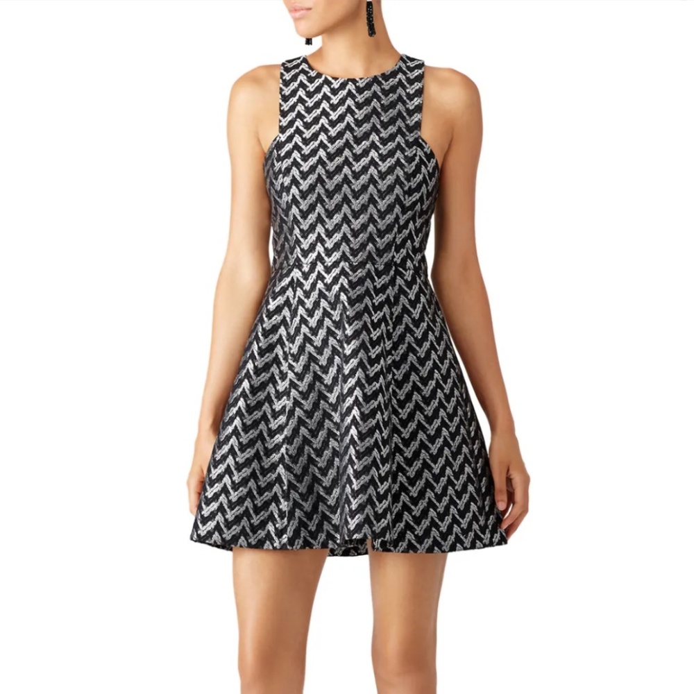 Likely Silver Chevron Columbia Dress Like New Size 6